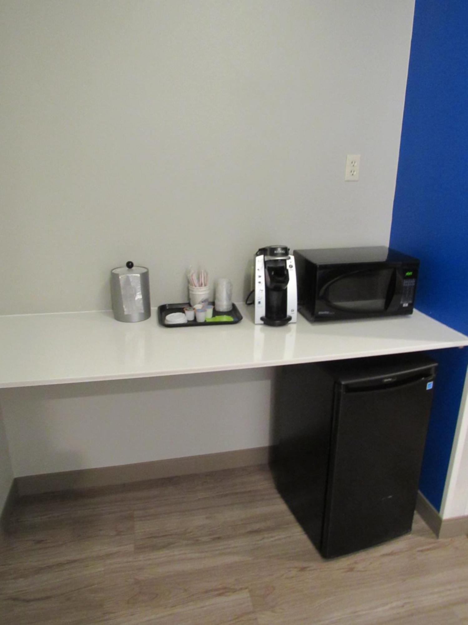 Holiday Inn Express Hotel & Suites Lincoln South By Ihg Eksteriør billede