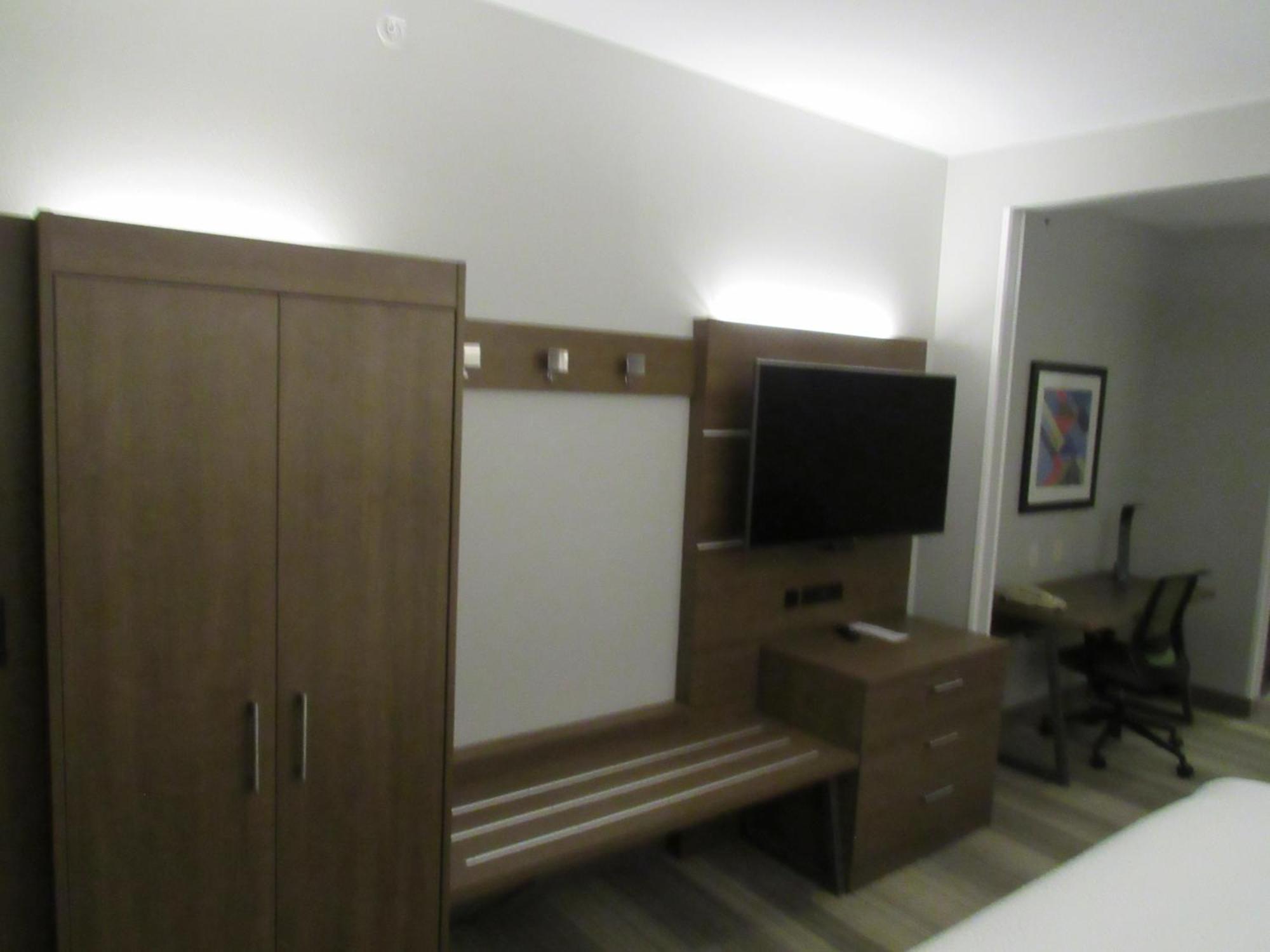 Holiday Inn Express Hotel & Suites Lincoln South By Ihg Eksteriør billede