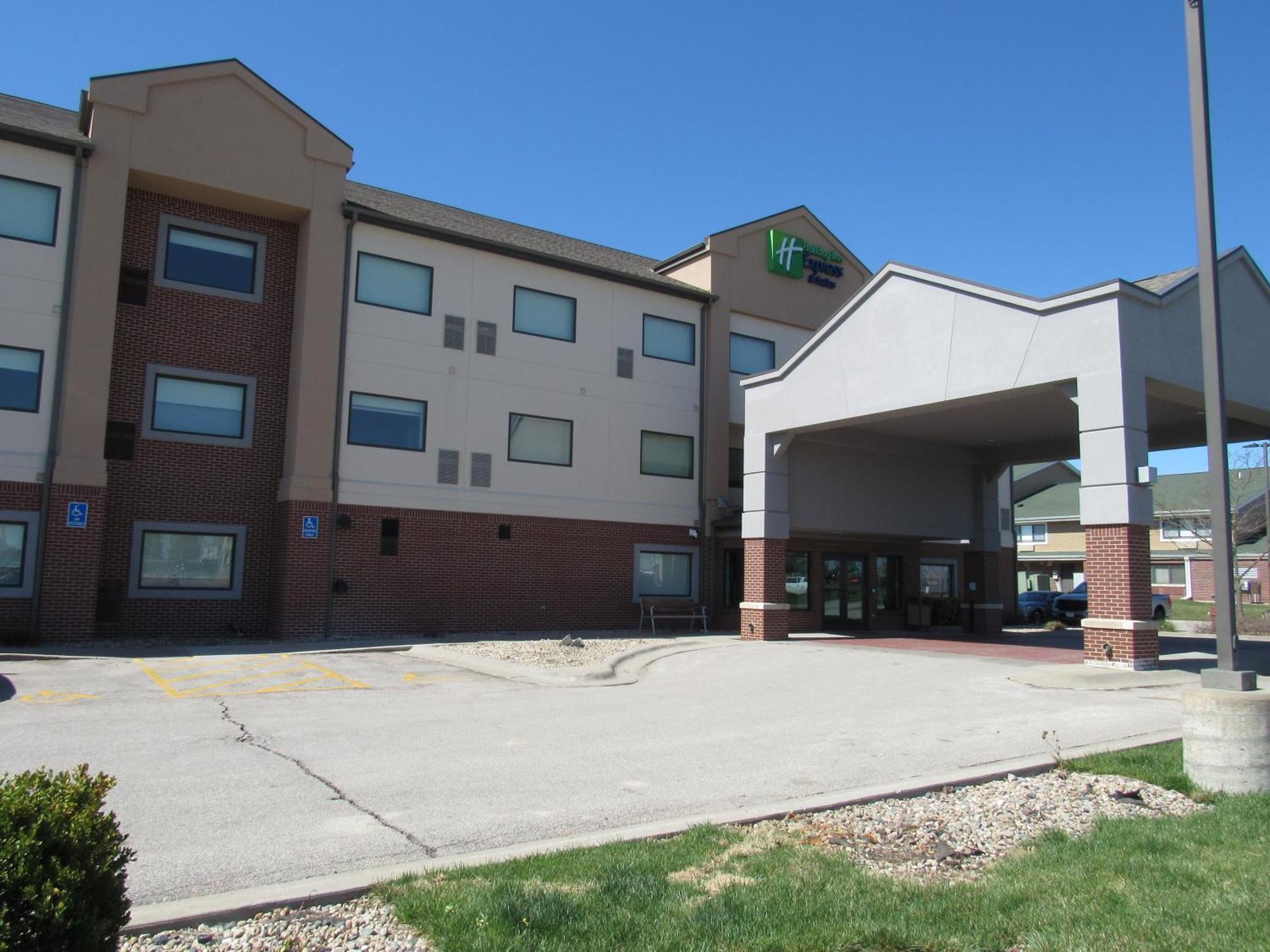 Holiday Inn Express Hotel & Suites Lincoln South By Ihg Eksteriør billede