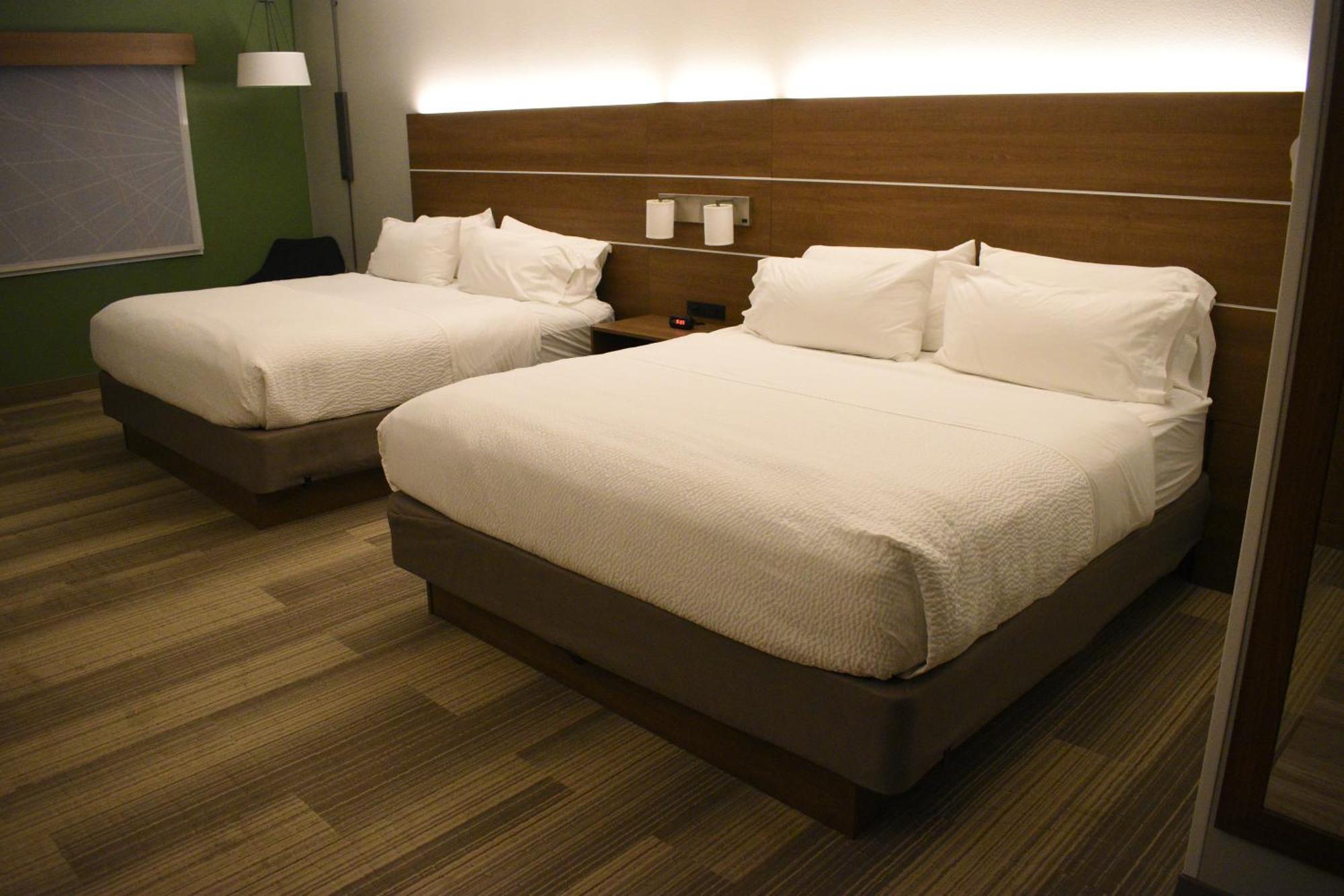 Holiday Inn Express Hotel & Suites Lincoln South By Ihg Eksteriør billede
