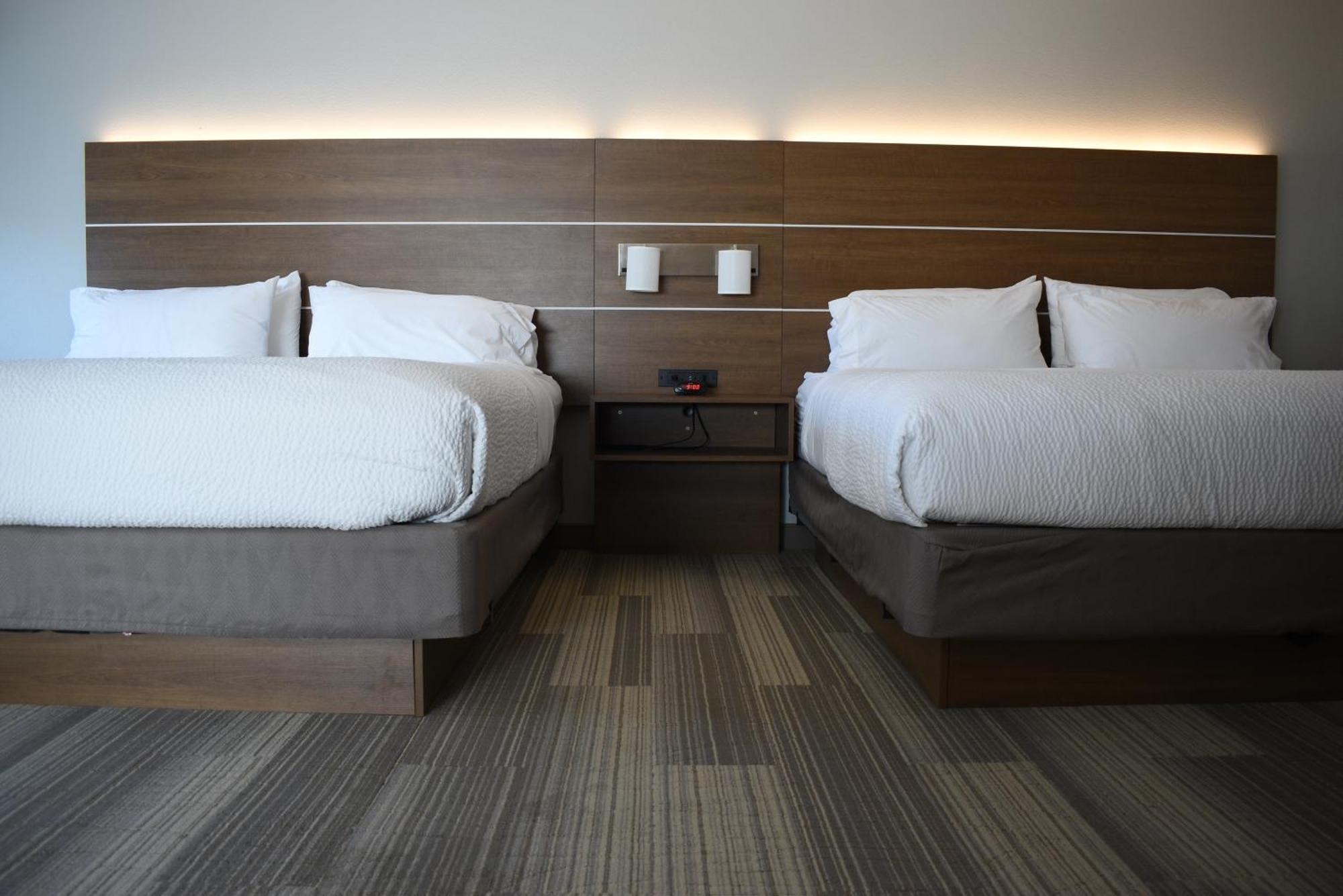 Holiday Inn Express Hotel & Suites Lincoln South By Ihg Eksteriør billede